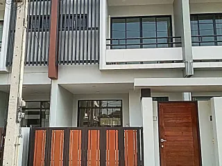 For rent 2 bedrooms townhouse in San Sai, Chiang Mai