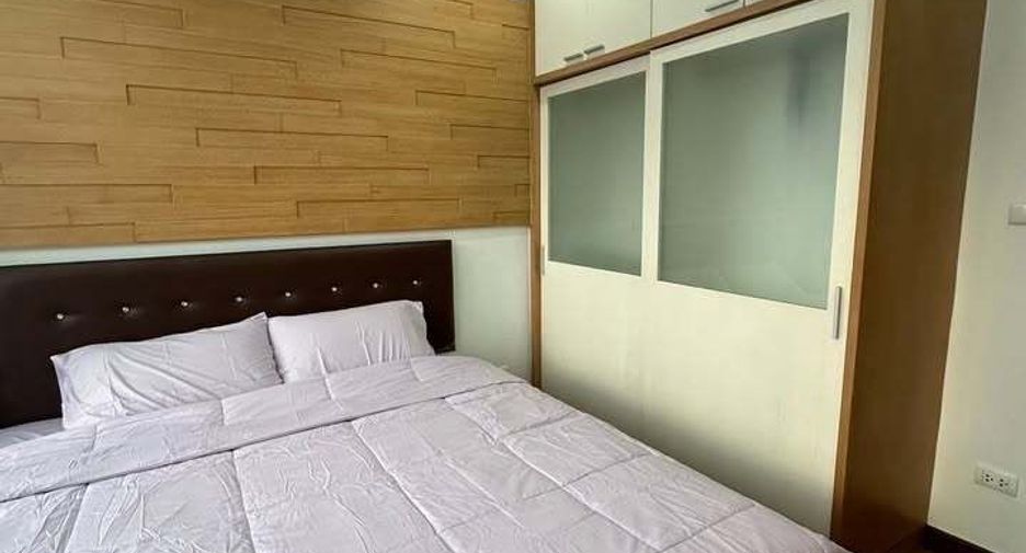 For rent 2 bedrooms townhouse in San Sai, Chiang Mai