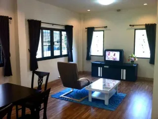 Haus zur Miete mit 4 Zimmer in Saraphi, Chiang Mai