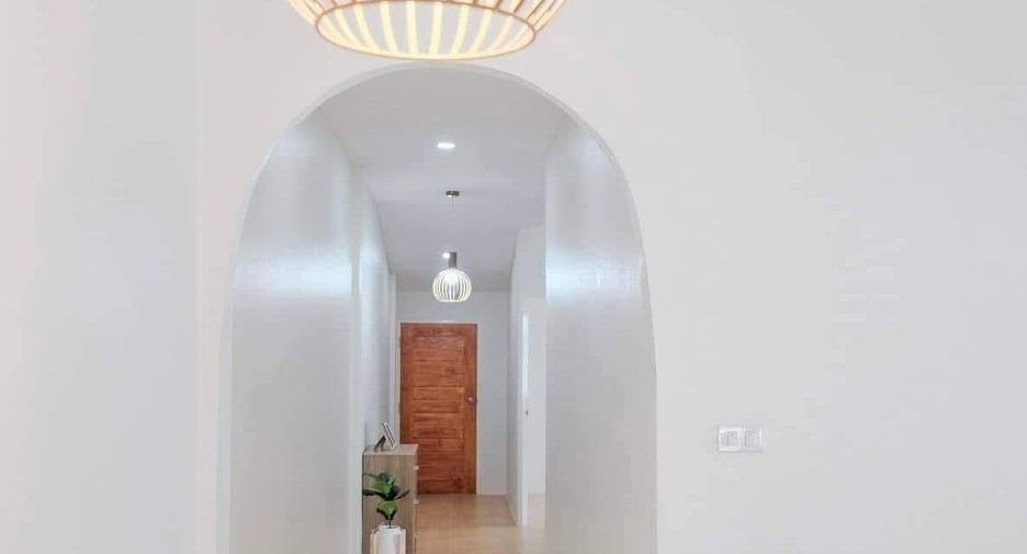 For rent 2 bedrooms townhouse in Mueang Chiang Mai, Chiang Mai