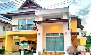 À louer 4 chambres maison à San Sai, Chiang Mai