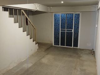 For rent 4 bedrooms townhouse in Mueang Chiang Mai, Chiang Mai