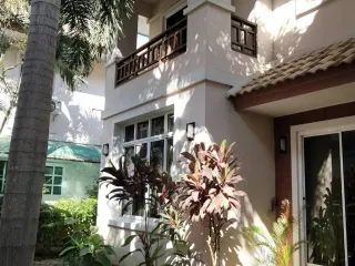 For rent 3 bedrooms house in Mueang Chiang Mai, Chiang Mai