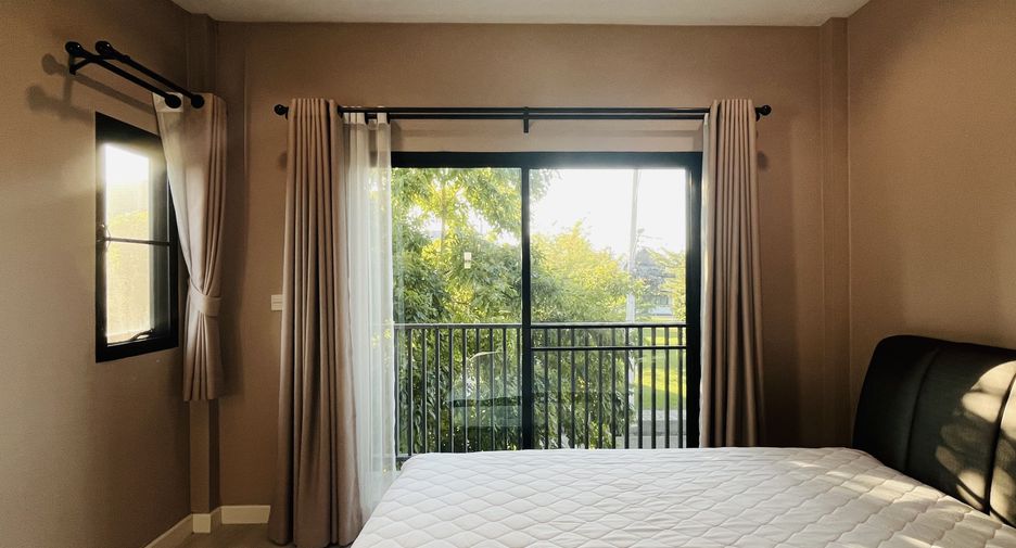 For rent 3 bedrooms house in San Sai, Chiang Mai