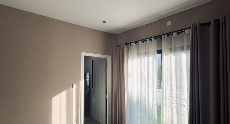For rent 3 bedrooms house in San Sai, Chiang Mai