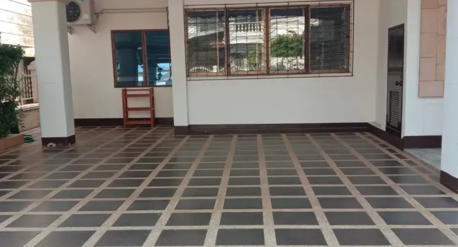 For rent 3 bedrooms house in Mueang Chiang Mai, Chiang Mai