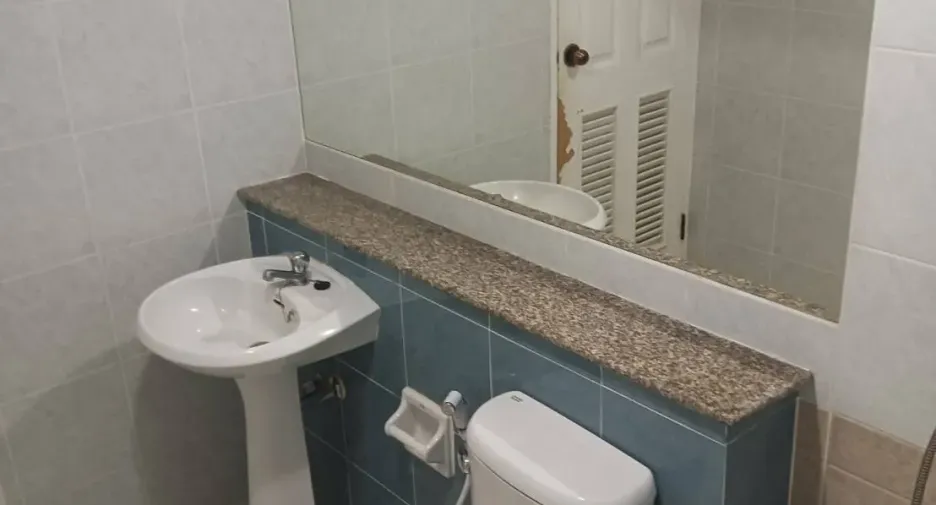 Продажа и аренда 4 спальни таунхаус в Чатучак, Бангкок