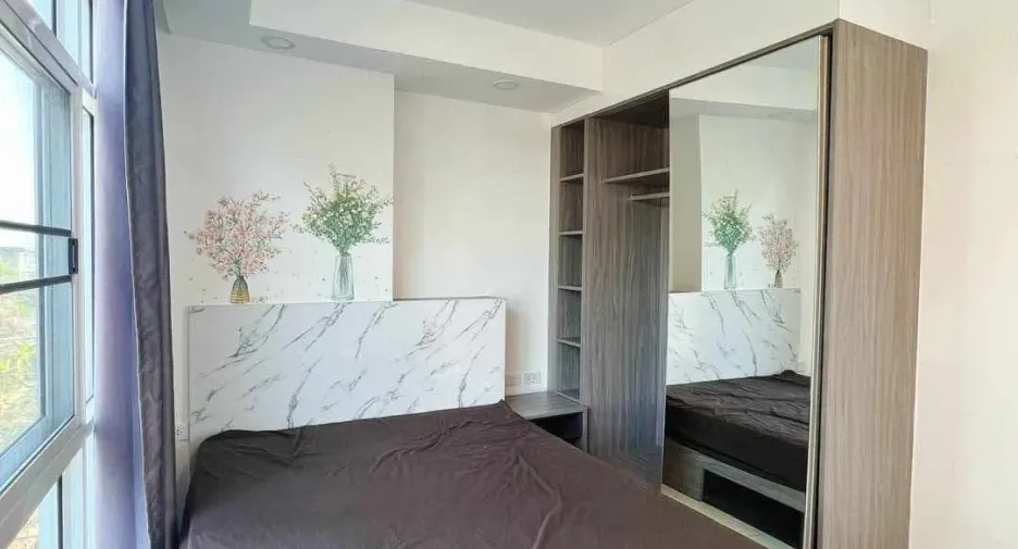 Condo en alquiler de 2 habitaciones en Mueang Chiang Mai, Chiang Mai