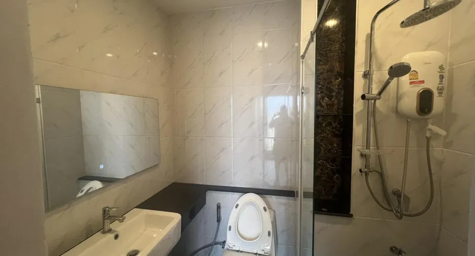 Wohnung zum Kauf mit 1 Zimmer in Mueang Lamphun, Lamphun