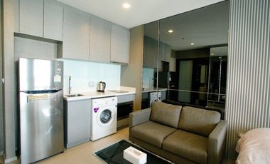 For rent studio condo in Khlong Toei, Bangkok
