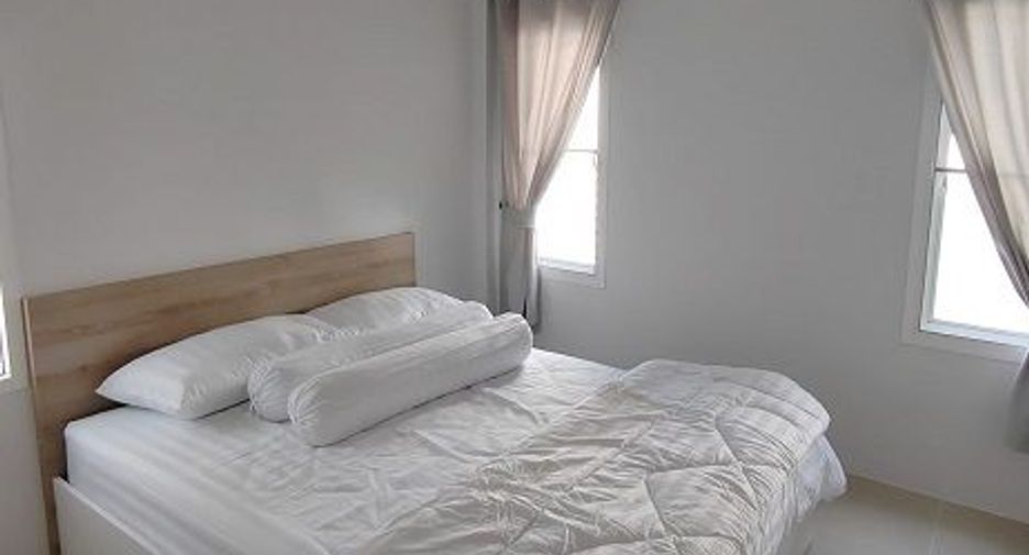For sale 3 bedrooms house in Saraphi, Chiang Mai
