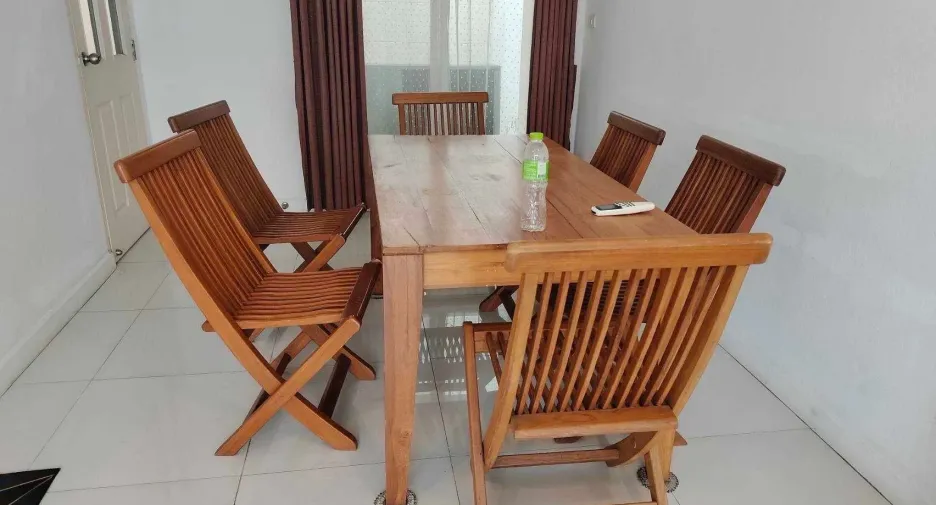 For rent 3 ベッドルーム townhouse in Mueang Chiang Mai, Chiang Mai