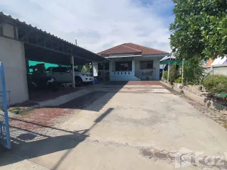 À vendre 3 chambres maison à Mueang Lamphun, Lamphun