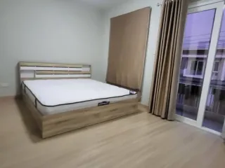 Villa zur Miete mit 3 Zimmer in Mueang Chiang Mai, Chiang Mai