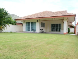 For rent 3 bedrooms house in Doi Saket, Chiang Mai