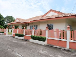 For rent 3 bedrooms house in Doi Saket, Chiang Mai