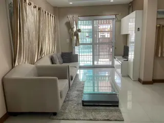 For rent 3 bedrooms house in Saraphi, Chiang Mai