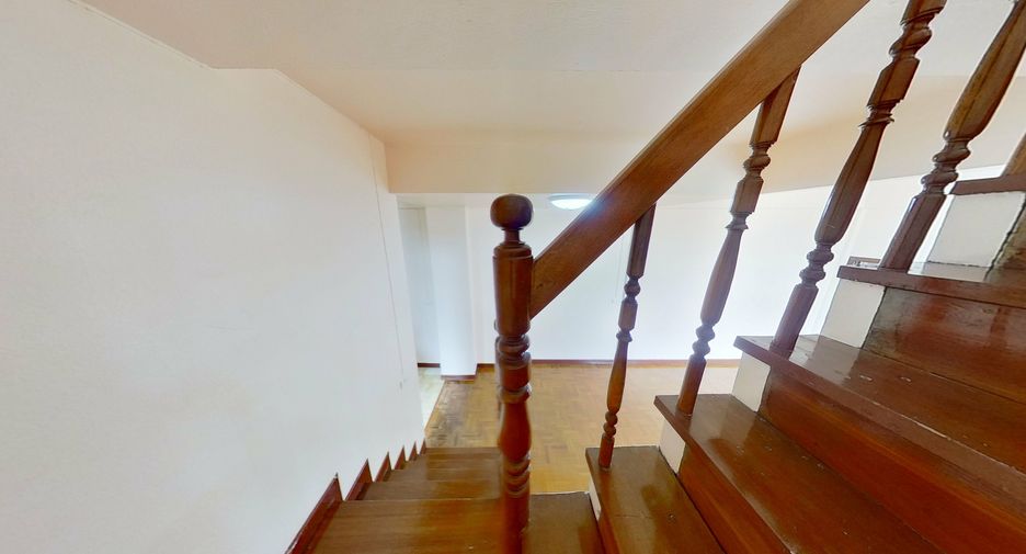 For sale 2 bedrooms townhouse in San Kamphaeng, Chiang Mai