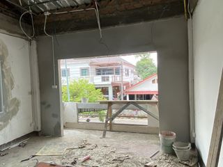 For rent 2 bedrooms townhouse in Mueang Chiang Mai, Chiang Mai