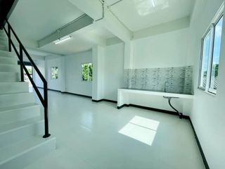 For rent 3 bedrooms townhouse in Hang Dong, Chiang Mai