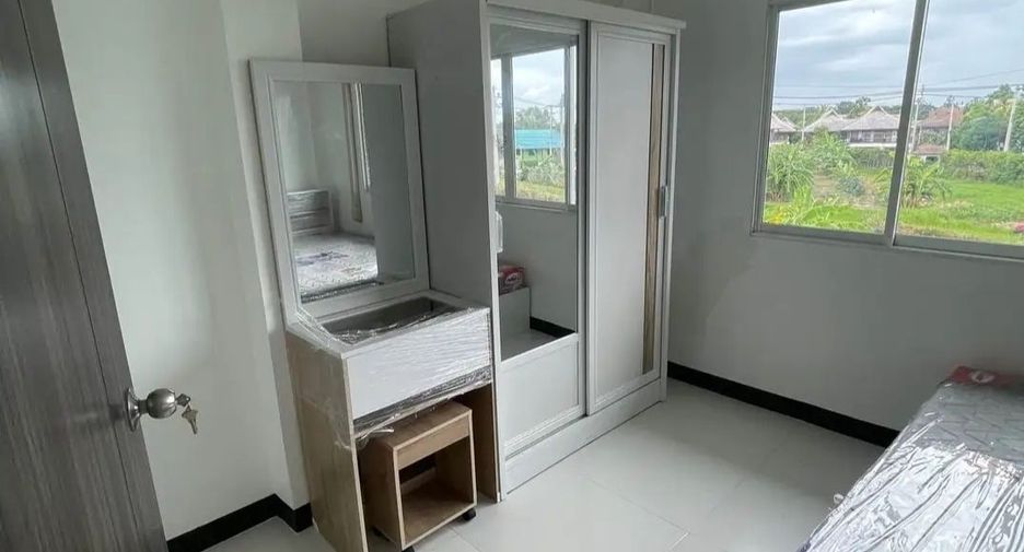 For rent 3 bedrooms townhouse in Hang Dong, Chiang Mai