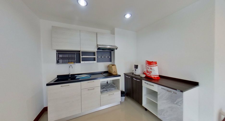 À louer 2 chambres condo à Mueang Chiang Mai, Chiang Mai