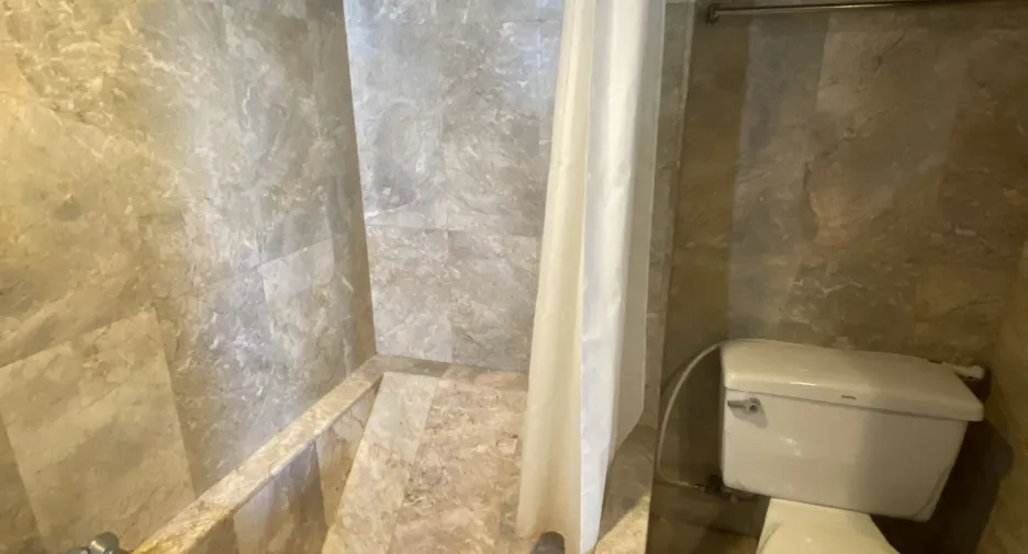 For rent 2 bedrooms apartment in Bang Lamung, Chonburi