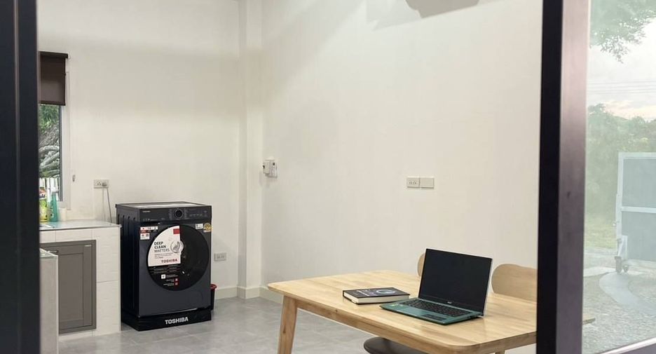 Haus zur Miete mit 1 Zimmer in Mueang Lamphun, Lamphun