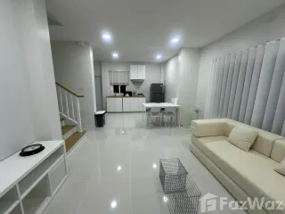 For rent 3 bedrooms house in San Kamphaeng, Chiang Mai