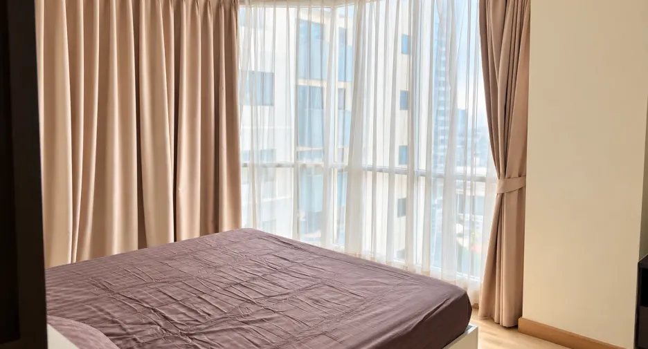 For sale and for rent 2 bedrooms condo in Watthana, Bangkok