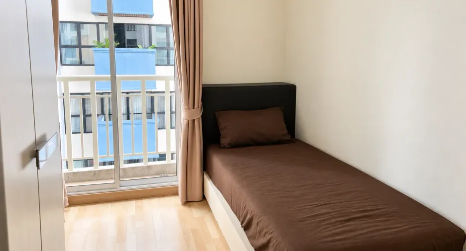 For sale and for rent 2 bedrooms condo in Watthana, Bangkok