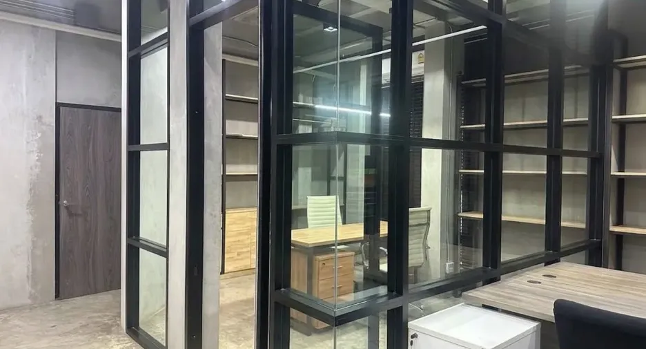 出租 办公室 在 Mueang Chiang Mai, Chiang Mai