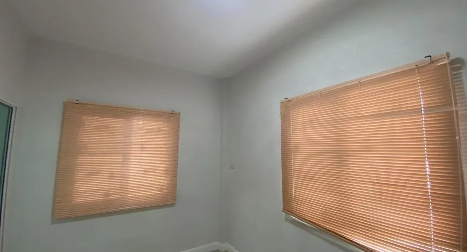 Casa en venta y en alquiler de 3 habitaciones en San Sai, Chiang Mai