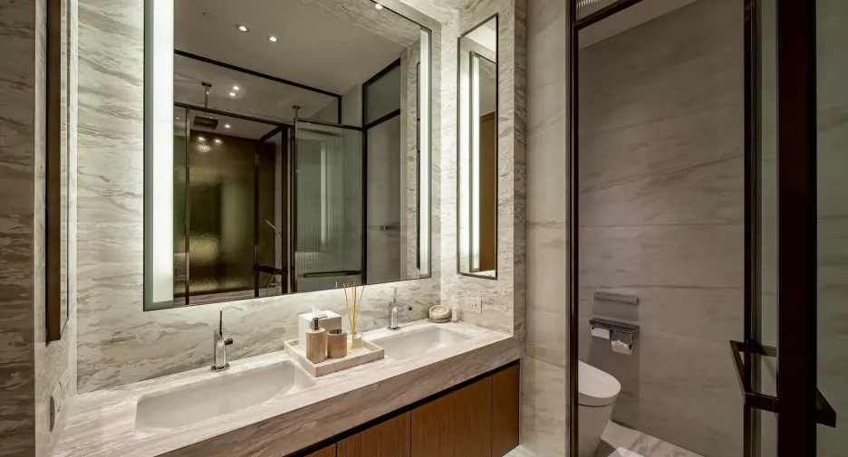 For rent 1 bed condo in Pathum Wan, Bangkok