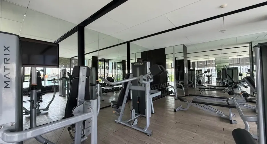For rent 1 bed condo in Watthana, Bangkok