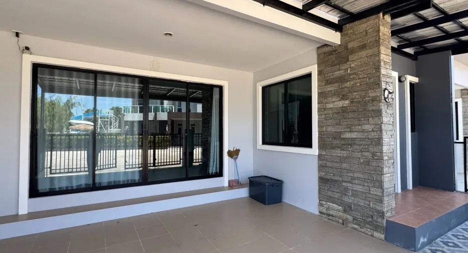 Reihenhaus zur Miete mit 3 Zimmer in Cha Am, Phetchaburi