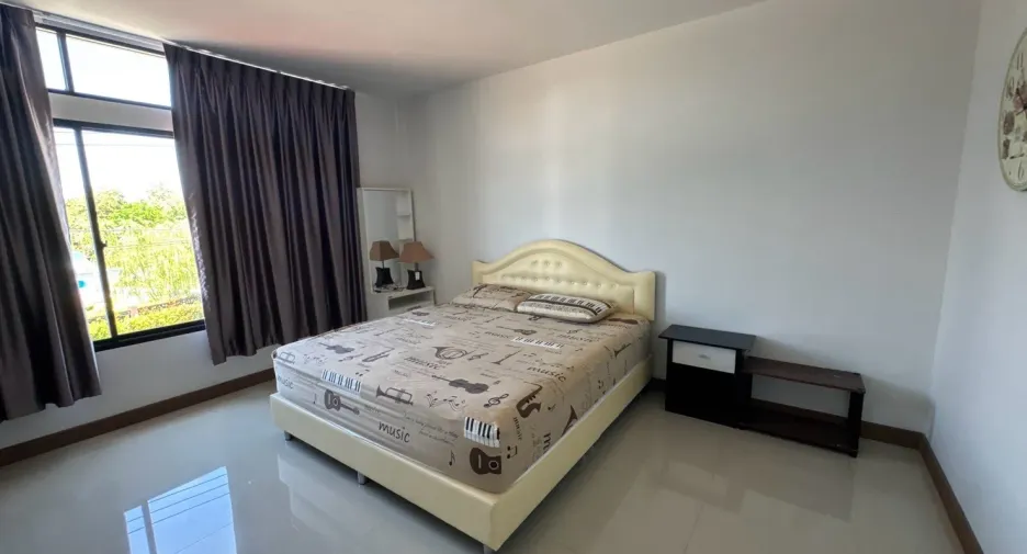Reihenhaus zur Miete mit 3 Zimmer in Cha Am, Phetchaburi