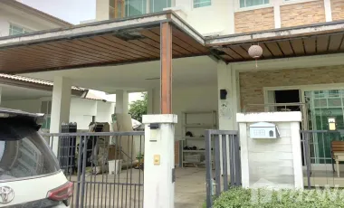 For sale 3 bedrooms house in Khan Na Yao, Bangkok