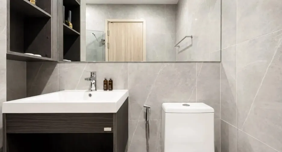 For rent 1 bed condo in Huai Khwang, Bangkok