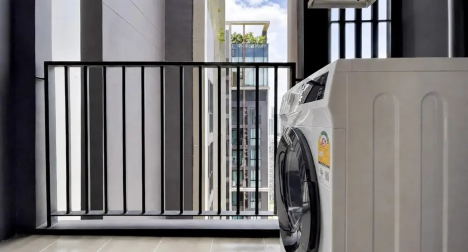 For rent 1 bed condo in Huai Khwang, Bangkok