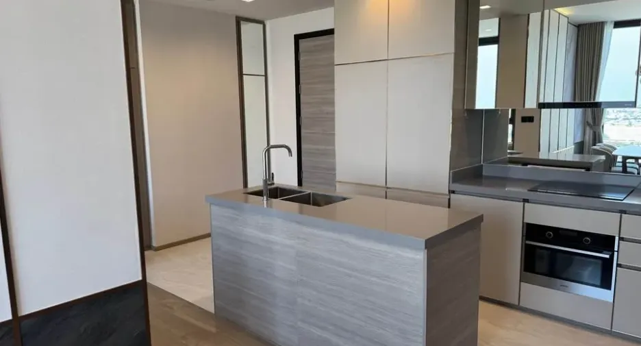 À vendre et à louer 2 chambres condo à Chatuchak, Bangkok