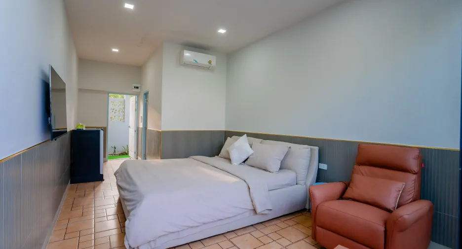 For sale 5 bedrooms house in Pran Buri, Prachuap Khiri Khan