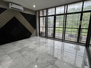 For rent retail Space in Bang Lamung, Chonburi