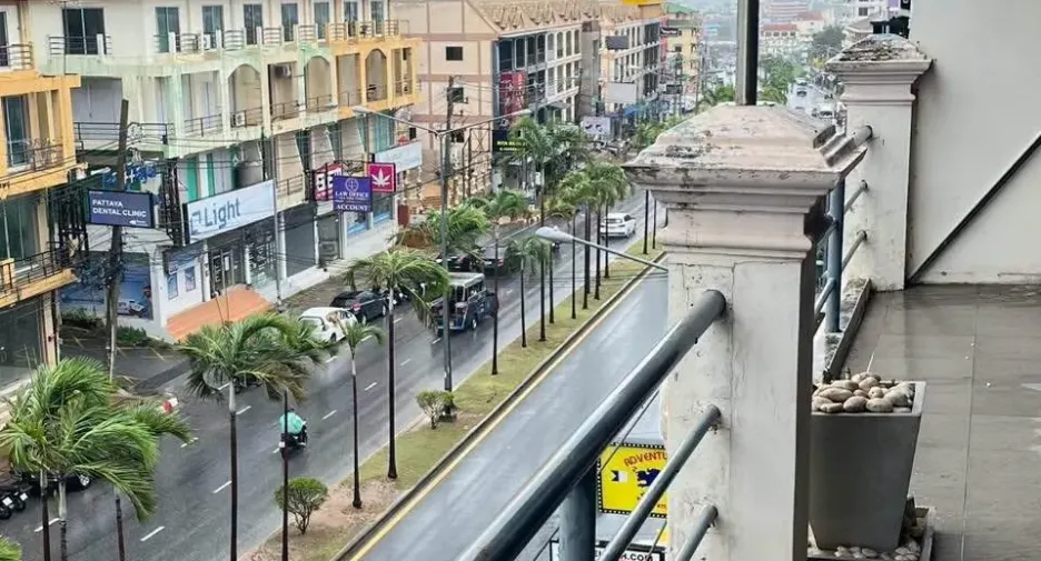 For rent retail Space in Bang Lamung, Chonburi
