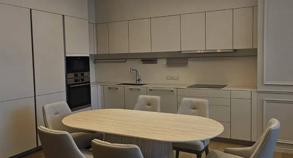 For sale and for rent 2 bedrooms condo in Pathum Wan, Bangkok
