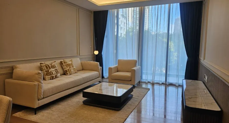 For sale and for rent 2 bedrooms condo in Pathum Wan, Bangkok