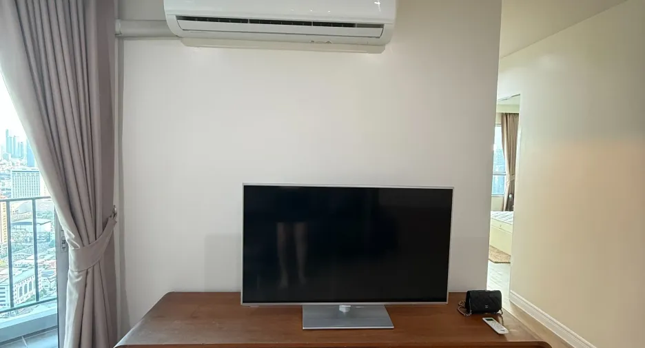 Wohnung zum Kauf und zur Miete mit 2 Zimmer in Huai Khwang, Bangkok
