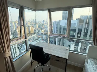For sale and for rent 2 bedrooms condo in Huai Khwang, Bangkok