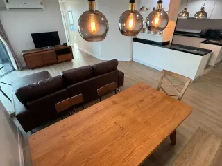 For sale and for rent 2 bedrooms condo in Huai Khwang, Bangkok