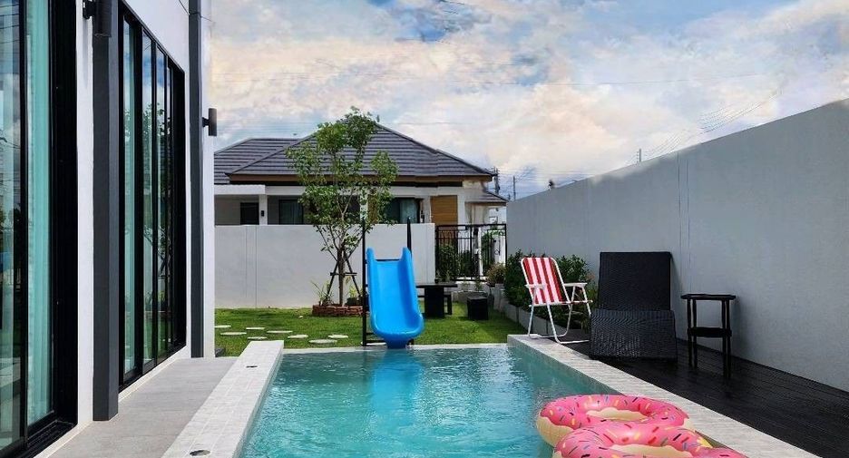 Casa en venta de 4 habitaciones en Hang Dong, Chiang Mai